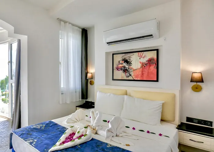 Tropical Deluxe Отель