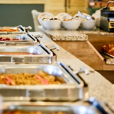 فندق Tropical Deluxe فتحية