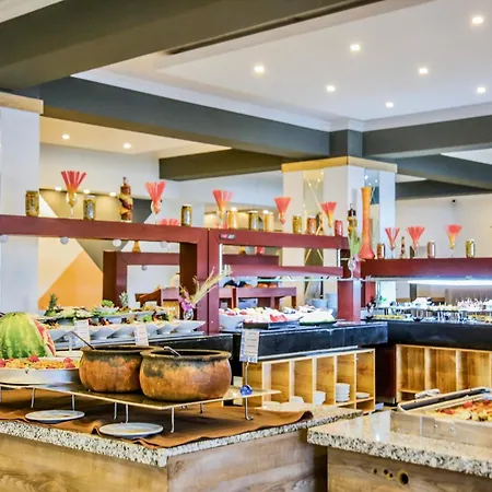 Tropical Deluxe فندق فتحية