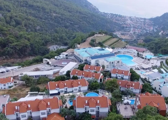 Tropical Deluxe 4* Fethiye