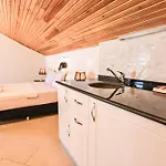 Hotel Tropical Deluxe