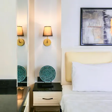 Ξενοδοχείο Tropical Deluxe 4*