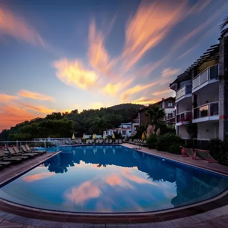 Tropical Deluxe Hotel Fethiye