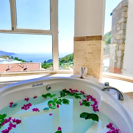 Tropical Deluxe Ξενοδοχείο 4*