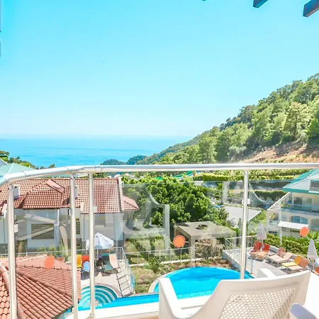 Tropical Deluxe 4* Φετιγιέ